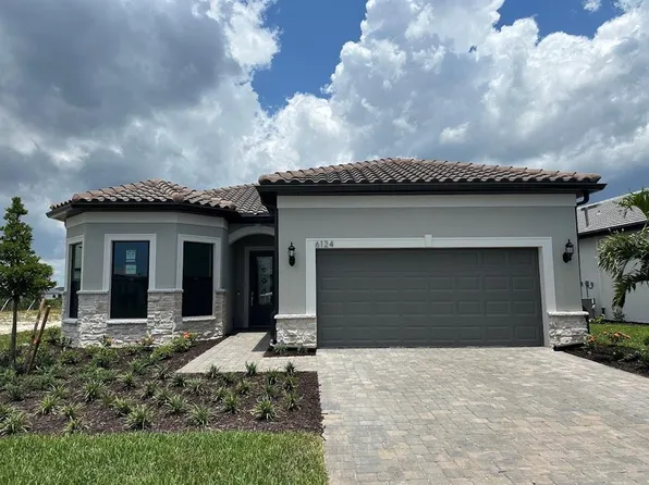 6162 Winding Pine Dr, Nokomis, FL 34275