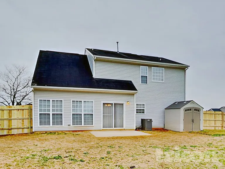 320 Stone Meadow Dr — Photo 19