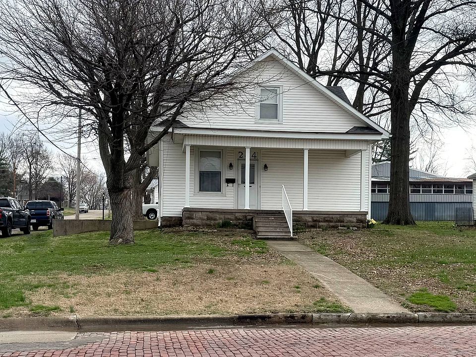1st image of 244 N 5th St