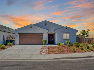 941 Tipton Ln, Patterson, CA 95363