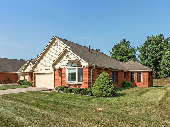 2nd image of 2784 Colony Lake West Dr