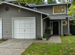 15915 NE 40th Way, Redmond, WA 98052