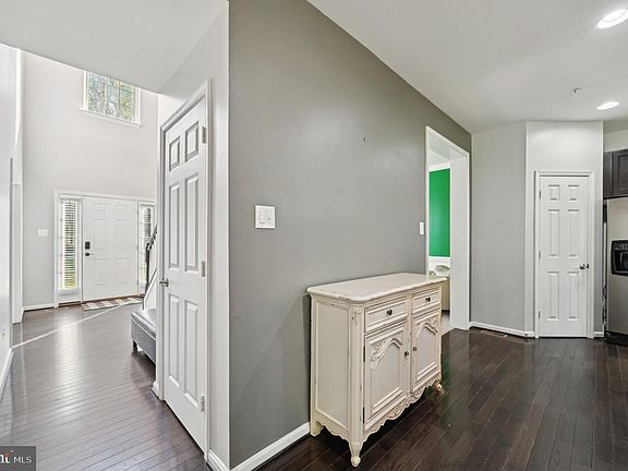 5th image of 4313 Travancore Ct