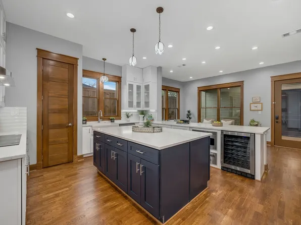 6045 Velasco Ave, Dallas, TX 75206