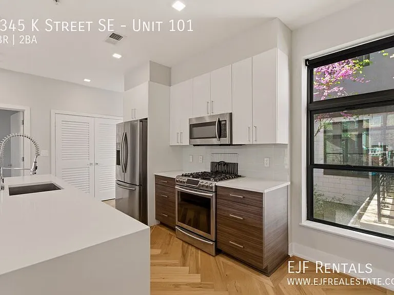 1345 K St SE #101 — Photo 11