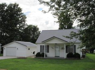 308 S Gill St, Perry, MO 63462