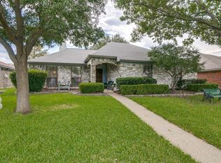 2314 Brookside Dr, Rowlett, TX 75088