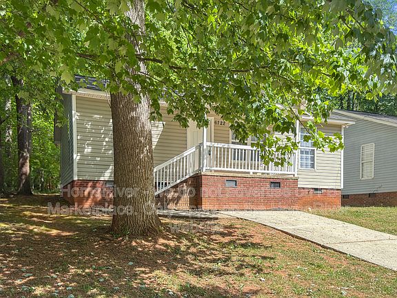 3rd image of 6722 Rockwell Blvd