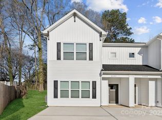 5391 Toano Rd, Charlotte, NC 28215