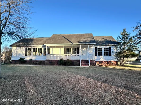 301 Steeplechase Drive, Washington, NC 27889