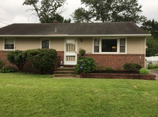 204 3rd Ave, Bellmawr, NJ 08031