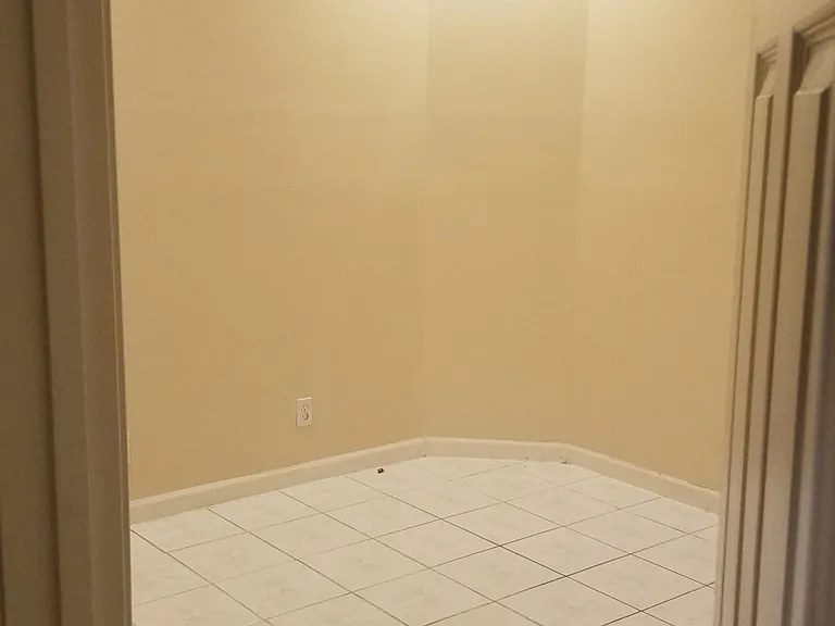 6533 Windsor Dr — Photo 19