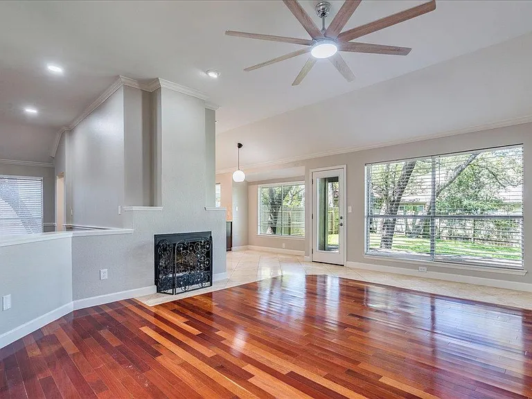 6530 Needham Ln — Photo 5