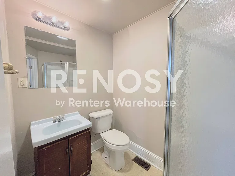 210 Hardy Ave — Photo 25