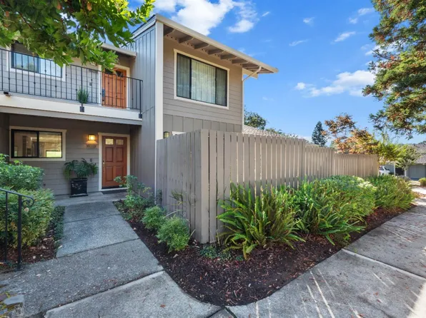 834 Augusta Circle, Napa, CA 94558