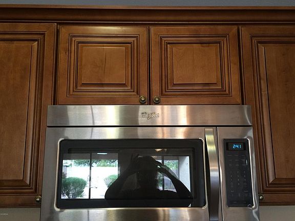 3rd image of 1006 E Mountain Vista Dr