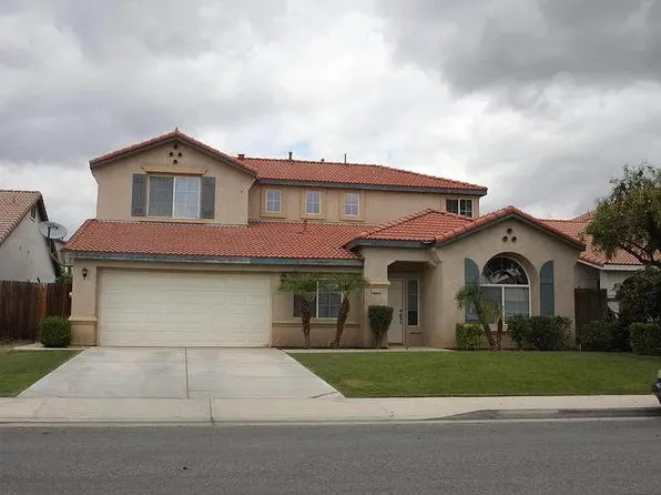 12718 Crystal Cove Ave, Bakersfield, CA 93311
