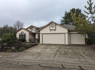 236 Lea St, Windsor, CA 95492