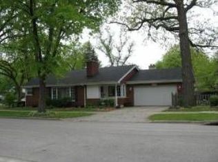 2600 W Sibley St, Park Ridge, IL 60068