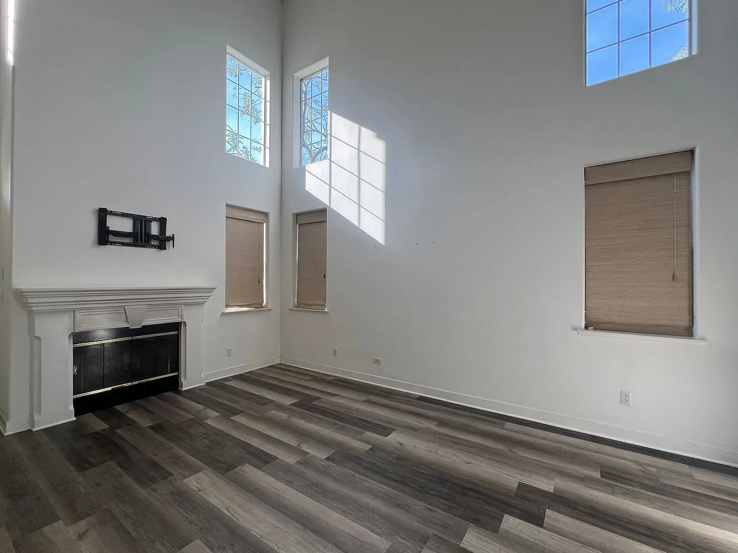 3-bedroom 2.5-bath home in Fresno, CA — Photo 3