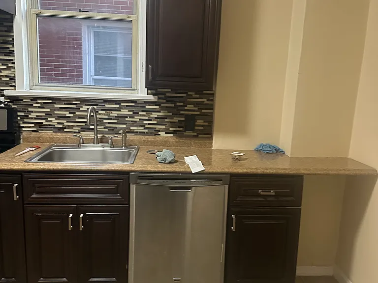 2945 Churchview Ave — Photo 12