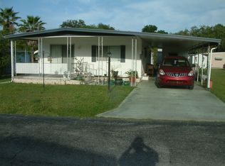 4643 Dove Dr, Zephyrhills, FL 33541