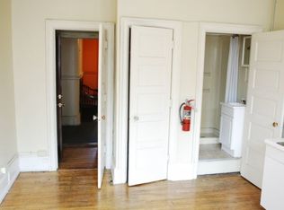 900 W Franklin St APT 206, Richmond, VA 23220