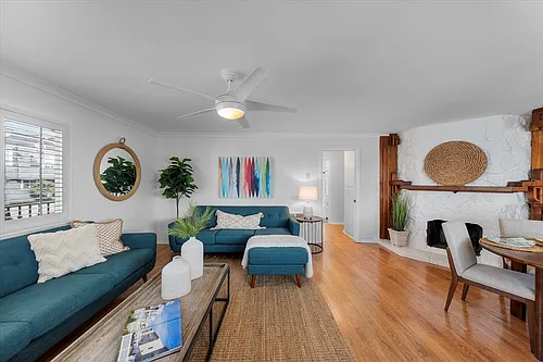 644 Manhattan Beach Blvd #10 Photo 1