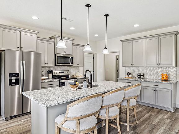 7th image of this home
