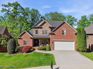8333 Bluestone Ln, Knoxville, TN 37938