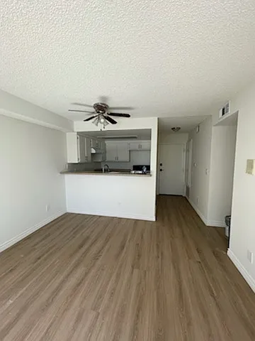 2 bed, $2,195 — Photo 2