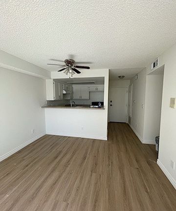 2nd image of 10238 Tujunga Canyon Blvd #5