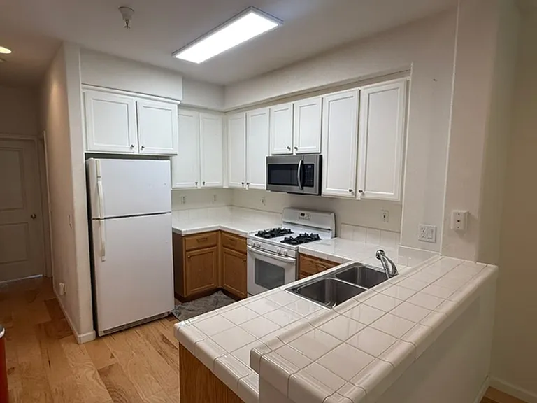 448 Marina Way — Photo 2