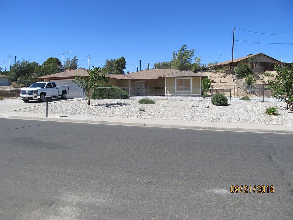 1st image of 17080 Lorene Dr