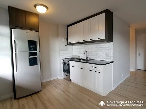 4th image of 1370 St Nicholas Ave APT 26L