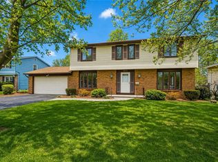 504 Black Walnut Dr, Rochester, NY 14615