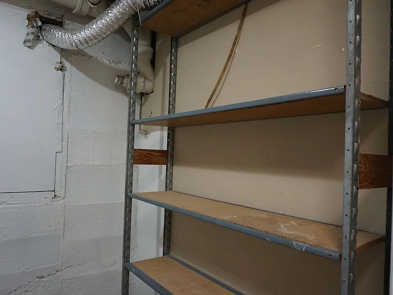 3551 S. 2200 W. — Photo 13
