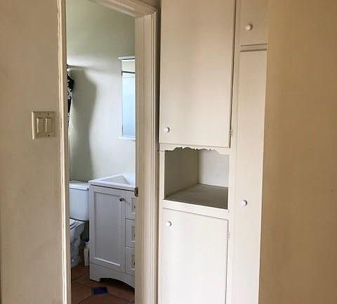 5th image of 29 Coronado St APT B