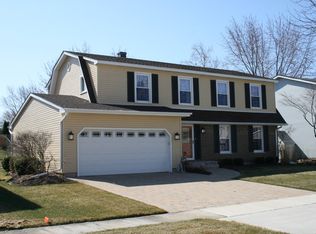 1135 Dresden Dr, Hoffman Estates, IL 60192