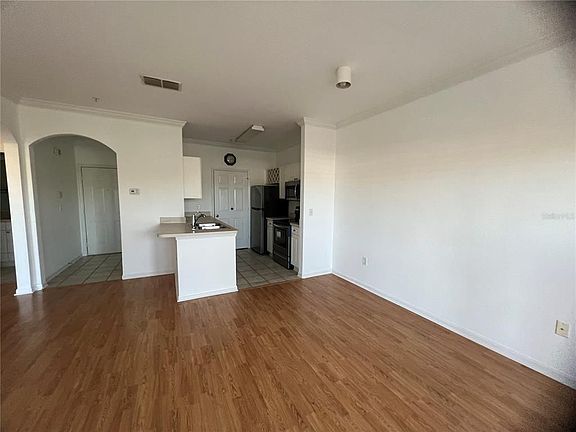 5th image of 1216 S Missouri Ave Unit 318