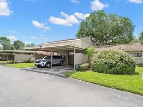 8608 Lake Isle Dr, Temple Terrace, FL 33637