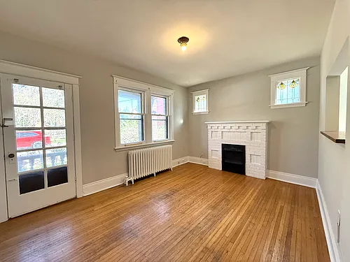 96 East Ave S Photo 1