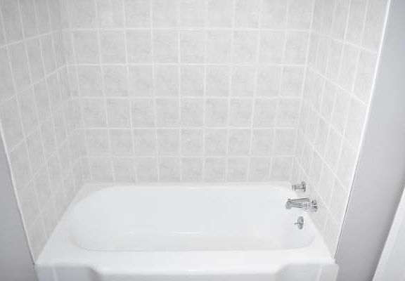 4th image of 112 Burak St