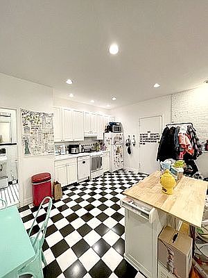 1st image of 1640 3rd Ave #3A