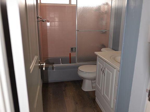 2nd image of 2509 E Santa Fe Ave