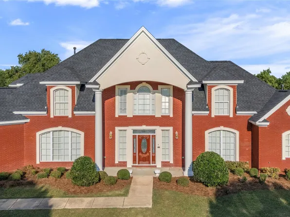 272 Fredot Rd, Montgomery, AL 36105