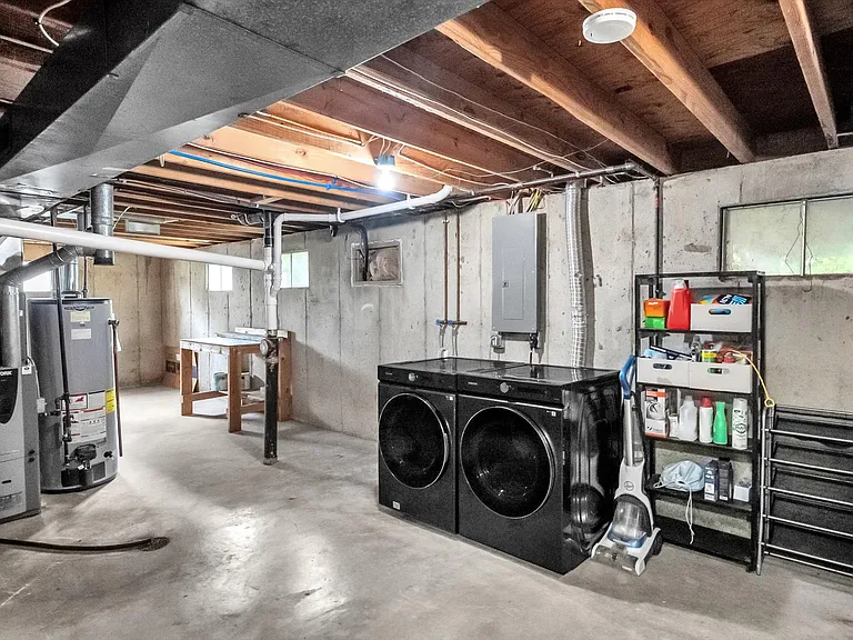 1338 Greenmar Dr — Photo 27