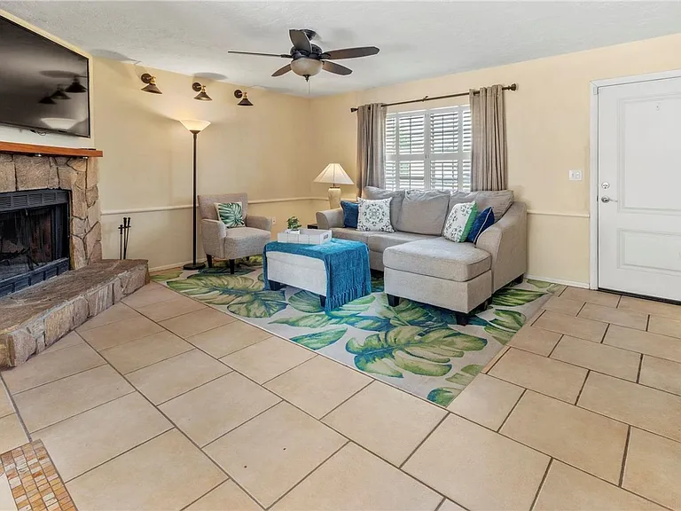 3314 Island Date Cir — Photo 7
