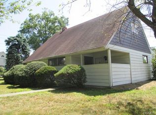 114 Mountaindale Rd, Yonkers, NY 10710