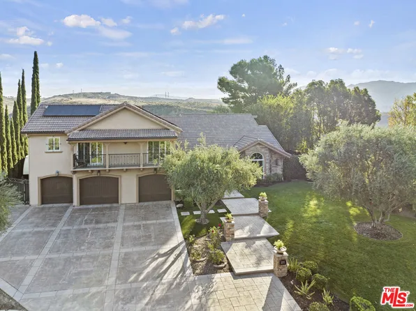 25172 Karie Ln, Santa Clarita, CA 91350